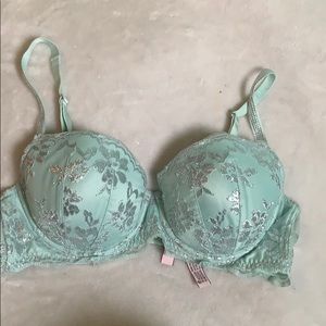 Sparkly Bra Victoria’s Secret